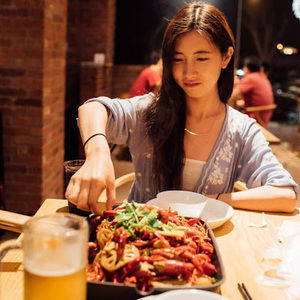 Meet your Posher, Fangyi